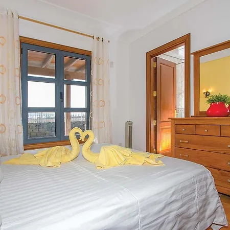 Playa Blanca Sleeps 4 Wifi Βίλα
